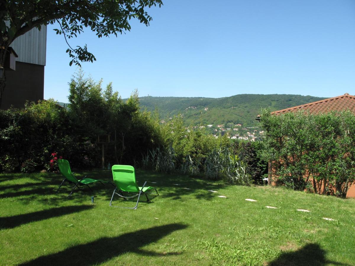 לינה וארוחת בוקר Les Terrasses De Rochetaillee מראה חיצוני תמונה